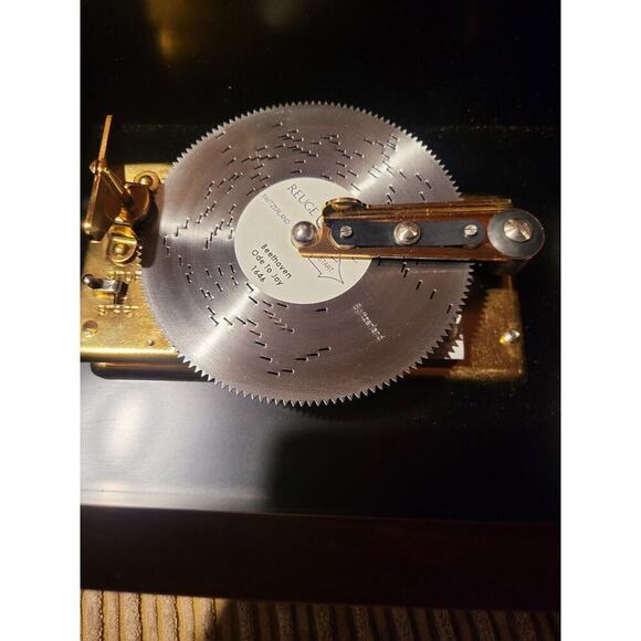 Reuge Music Upright 4-1/2" Disc Music Box With One Disc- Missing Foot - Picture 4 of 9